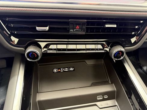 New 2025 Chevrolet Suburban RST w/ RST Capability Package image 42