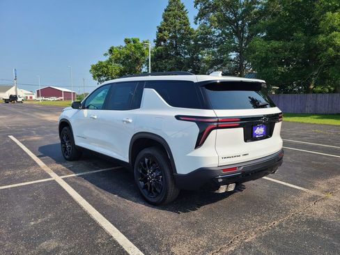 New 2026 Chevrolet Traverse LT w/ Midnight/Sport Edition AWD/4WD image 5