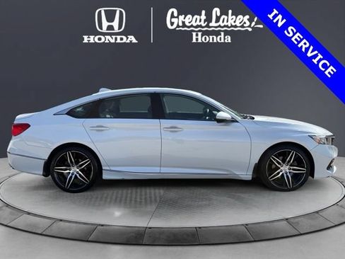 Used 2022 Honda Accord Touring image 7