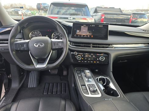 Certified 2025 INFINITI QX60 Pure w/ Cargo Package image 14