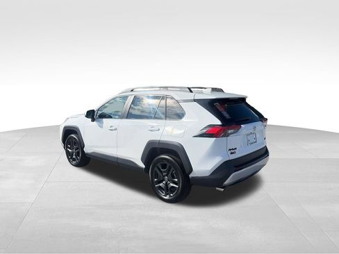 Used 2024 Toyota RAV4 Adventure AWD/4WD image 4