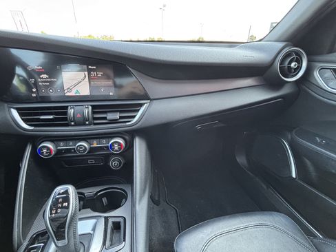 Used 2021 Alfa Romeo Giulia Ti Sport AWD/4WD image 35
