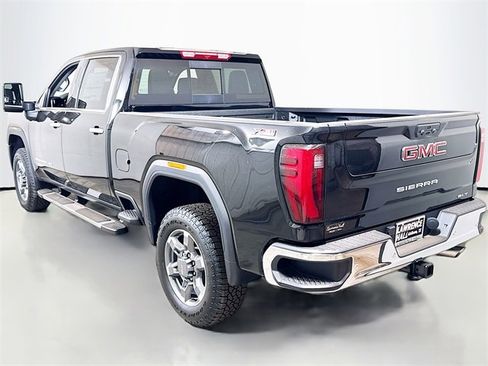 New 2025 GMC Sierra 2500 SLT w/ Texas SLT Premium Package image 3