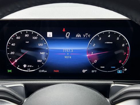 Used 2026 Mercedes-Benz GLB 250 4MATIC image 22