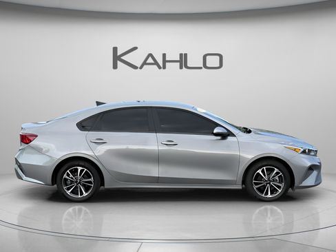 Used 2024 Kia Forte LXS FWD image 6