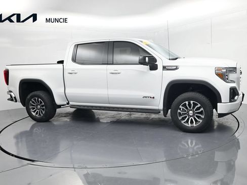 Used 2021 GMC Sierra 1500 AT4 w/ AT4 Premium Package AWD/4WD image 1
