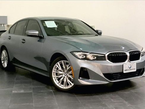 Used 2023 BMW 330i Sedan image 2