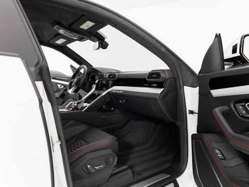 Used 2024 Lamborghini Urus S AWD/4WD image 36