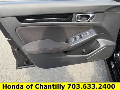 Certified 2025 Honda Civic Sport image 23