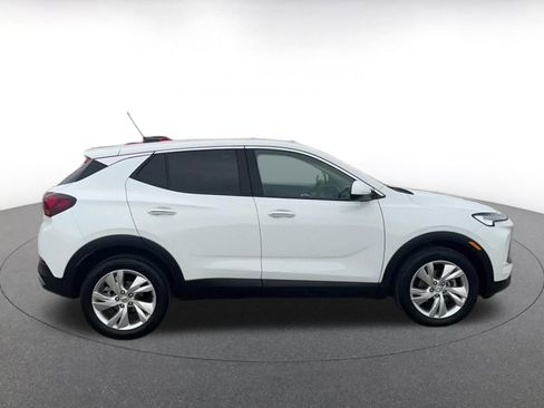 Used 2025 Buick Encore GX Preferred image 16