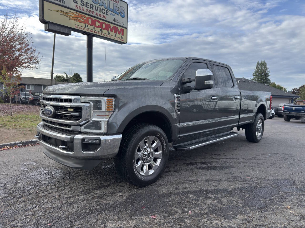 Used 2020 Ford F350 Lariat w/ Lariat Ultimate Package AWD/4WD image 1