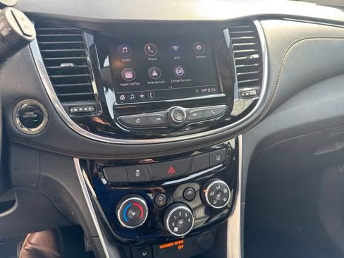 Used 2020 Chevrolet Trax Premier AWD/4WD image 14