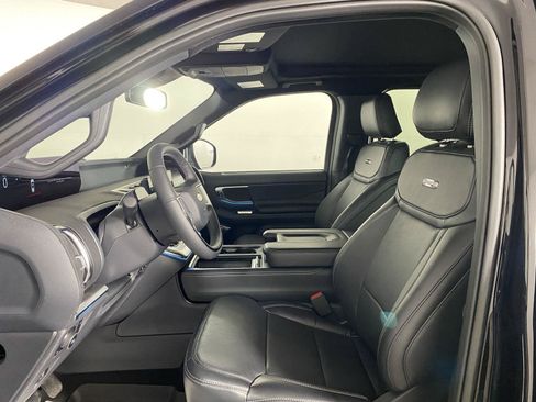 Used 2025 Ford Expedition Max Platinum w/ Stealth Performance Package AWD/4WD image 13