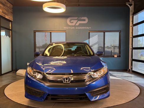 Used 2016 Honda Civic LX image 8