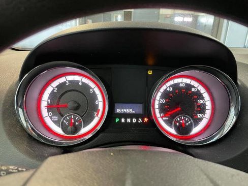 Used 2014 Dodge Grand Caravan American Value Package image 37