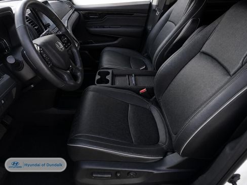 Used 2023 Honda Odyssey Elite image 8