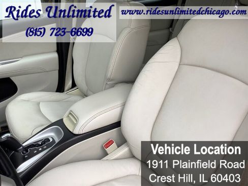 Used 2011 Dodge Journey Lux w/ Trailer Tow Prep Group image 28