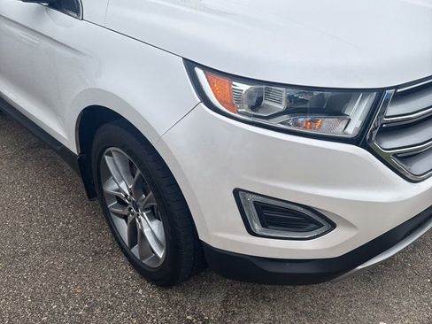 Used 2016 Ford Edge Titanium w/ Equipment Group 301A image 5