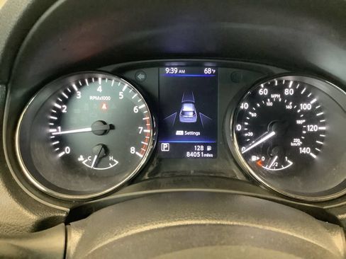 Used 2020 Nissan Rogue SV AWD/4WD image 22