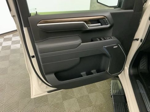 New 2026 Chevrolet Silverado 1500 RST AWD/4WD image 28