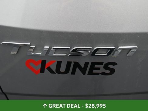 Used 2024 Hyundai Tucson Limited image 18