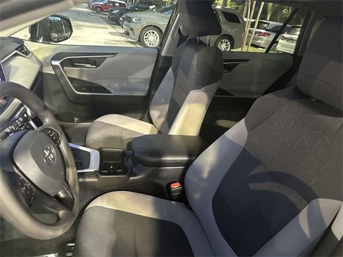 Used 2024 Toyota RAV4 XLE image 24