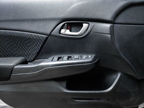 Used 2015 Honda Civic LX image 18