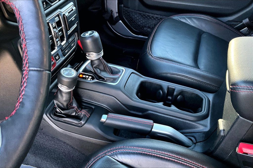 Used 2019 Jeep Wrangler Unlimited Rubicon AWD/4WD image 17