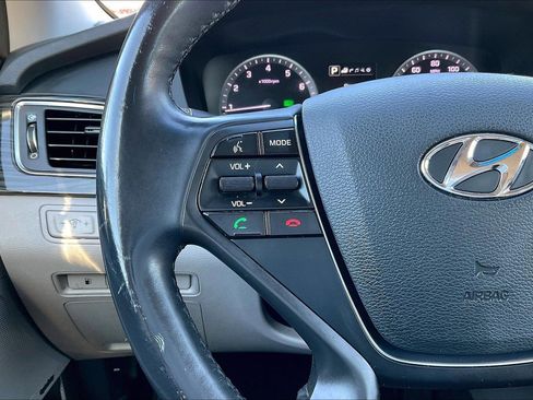 Used 2015 Hyundai Sonata Limited w/ Option Group 05 image 11
