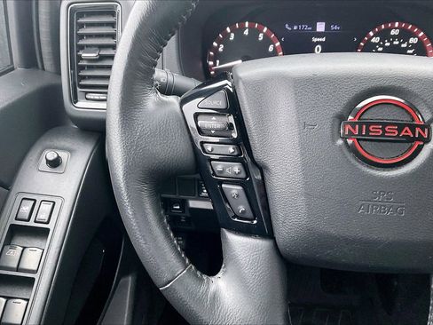 Used 2022 Nissan Frontier PRO-4X w/ Pro-4X Premium Package image 31