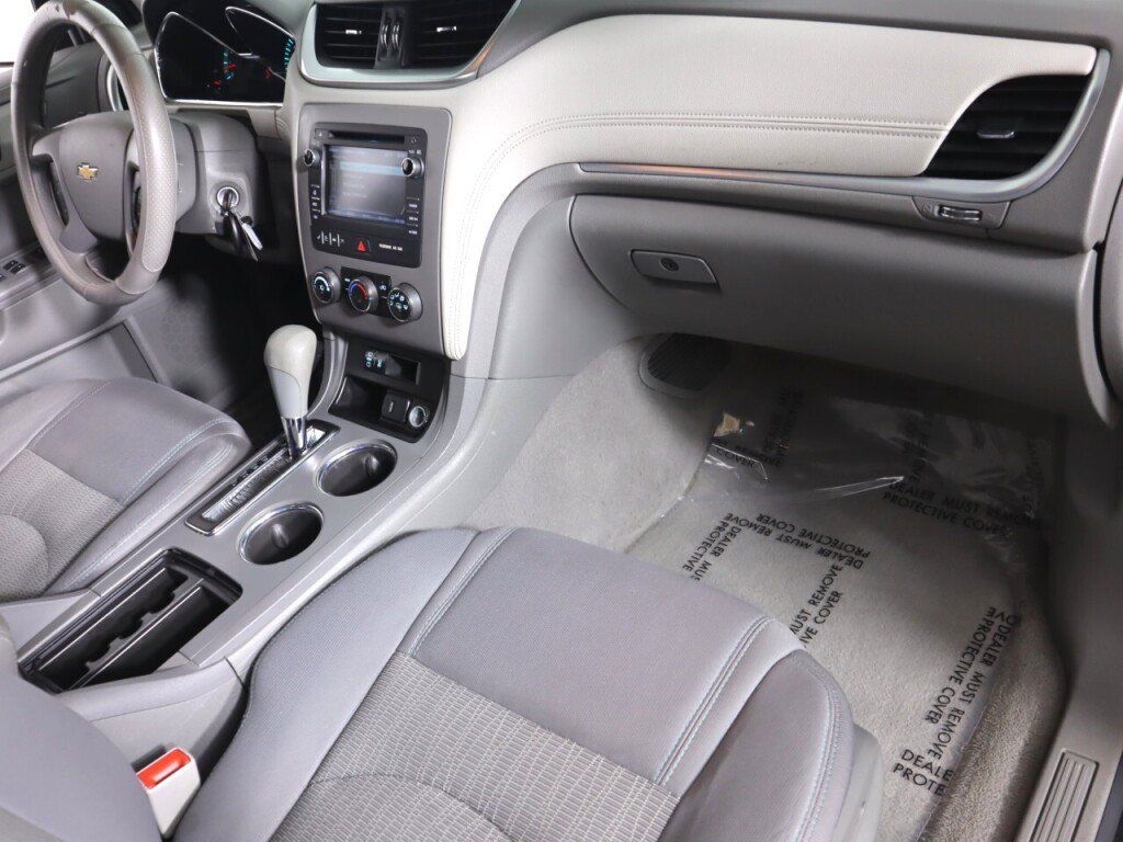 Used 2015 Chevrolet Traverse LS FWD image 37