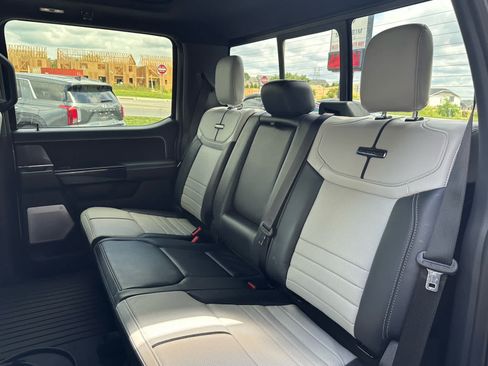 Used 2025 Ford F150 Lightning Platinum AWD/4WD image 11