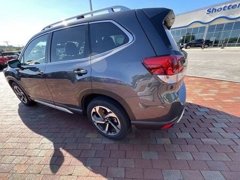 Used 2023 Subaru Forester Touring AWD/4WD image 30