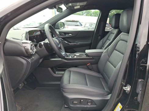 Used 2026 Chevrolet Equinox LT w/ Convenience Package II AWD/4WD image 14