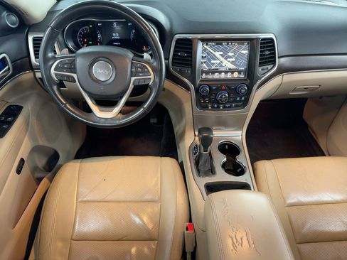 Used 2017 Jeep Grand Cherokee Limited w/ Luxury Group II image 27