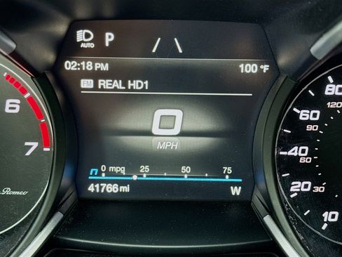 Used 2022 Alfa Romeo Stelvio Sprint image 8