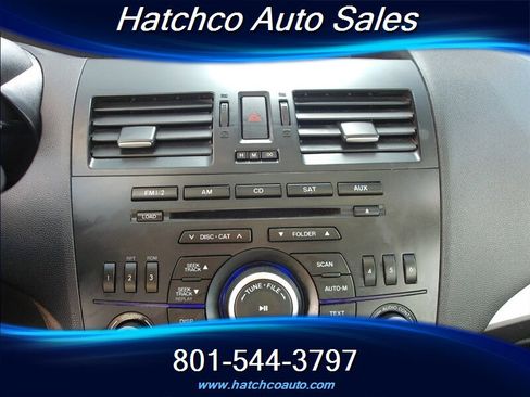 Used 2013 MAZDA MAZDA3 i Sport image 22