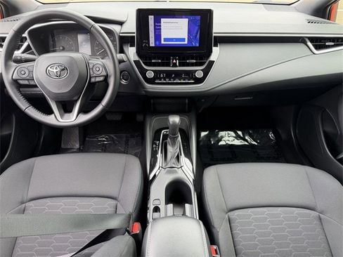 Used 2025 Toyota Corolla SE image 11
