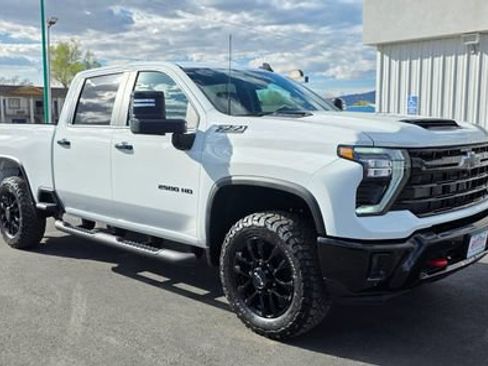 New 2026 Chevrolet Silverado 2500 LT w/ Trail Boss Package AWD/4WD image 1
