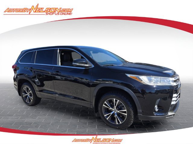 Used 2019 Toyota Highlander Plus AWD/4WD image 1
