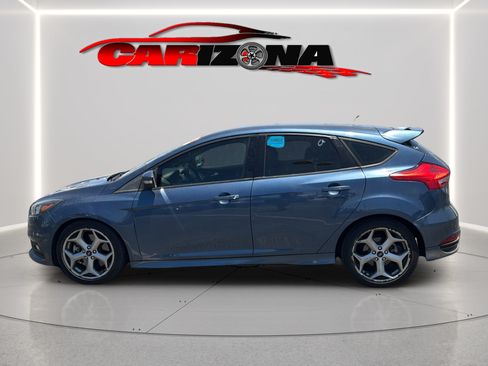 Used 2018 Ford Focus ST FWD image 8