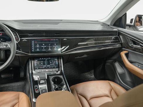 Used 2023 Audi Q8 Premium w/ Convenience Package AWD/4WD image 31