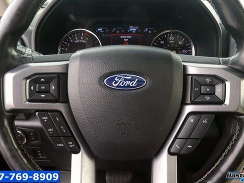 Used 2019 Ford Expedition Max Platinum image 22
