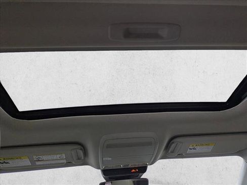 Used 2025 MAZDA CX-30 AWD 2.5 S w/ Preferred Package image 16