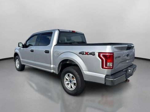 Used 2017 Ford F150 XLT AWD/4WD image 7