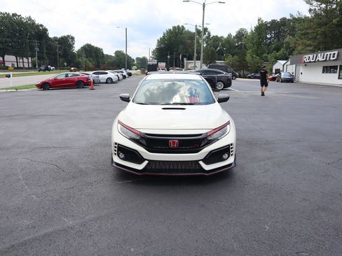 Used 2018 Honda Civic Type R image 14