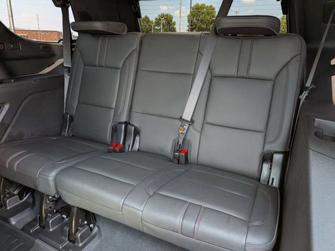 Used 2026 Chevrolet Tahoe RST w/ Comfort Package AWD/4WD image 33