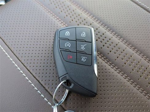 Certified 2026 Chevrolet Tahoe High Country w/ LPO, Illumination Package image 38