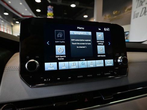 Used 2024 Mitsubishi Outlander SEL Black Edition image 38