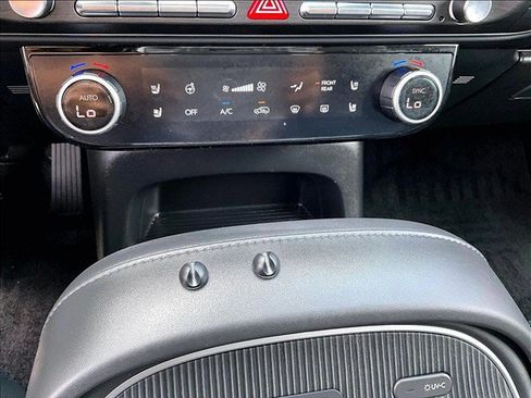 Used 2026 Hyundai Palisade Calligraphy FWD image 24